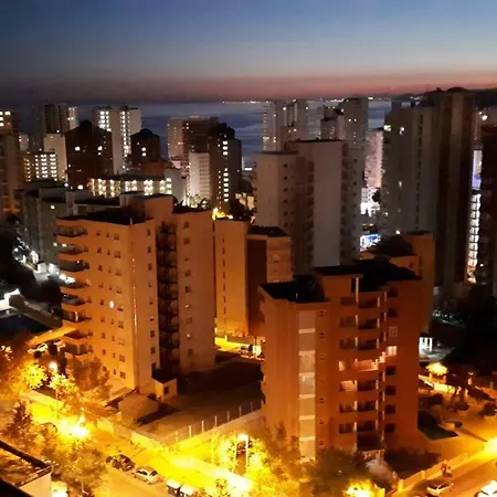Sunny Holidays In Apartmán Benidorm