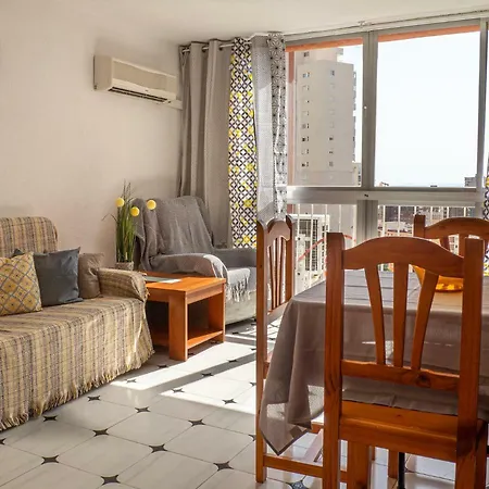 Sunny Holidays In Apartmán Benidorm